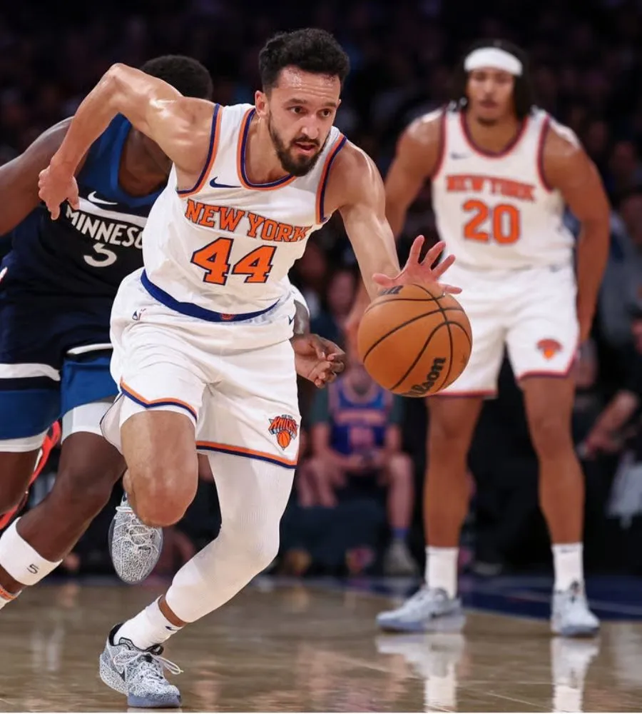New York Knicks Veteran NBA Guard Is Still A Free Agent