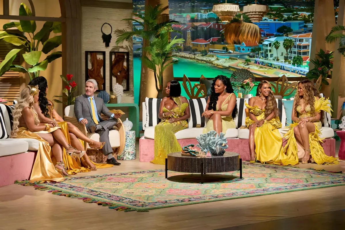 RHOA's Reunion Kicked Off With a Big Unseen Moment: “Never Had A Reunion Like This Before” liennhi