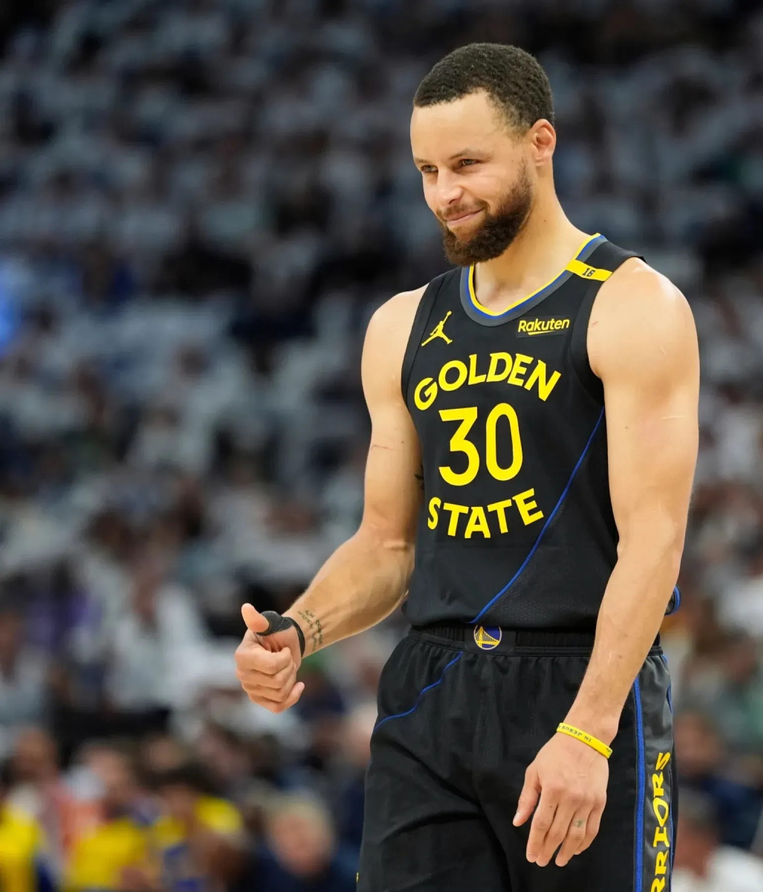 Stephen Curry Breaks His Silence on Warriors Free Agency Moves