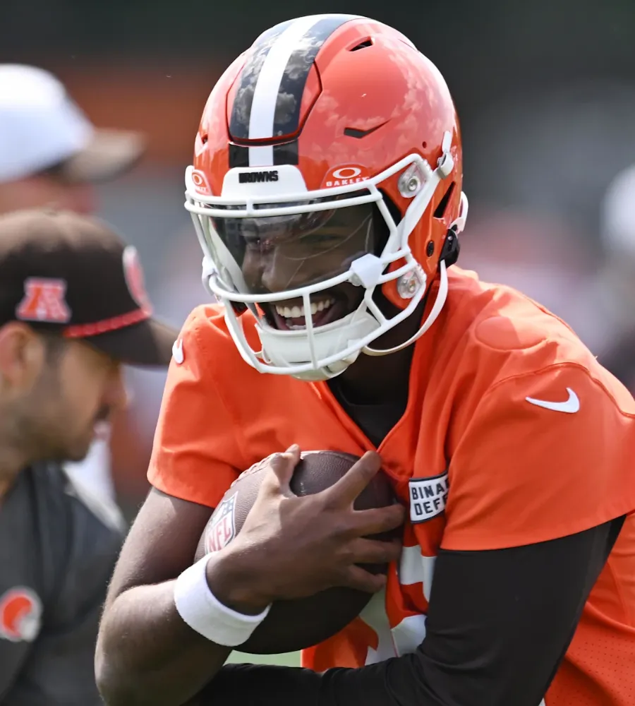 Shedeur Sanders Braced for Firestorm: Pressure Skyrockets in Browns Camp