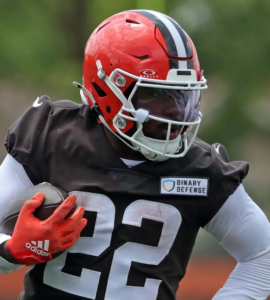 Rookie RB Revolution? Sampson’s Early Praise Signals He Could Upend Cleveland’s Backfield