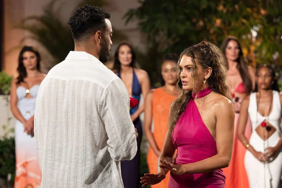 Bachelor in Paradise's Justin Glaze Recalls His Reaction to His Ex Susie Evans Rejecting His Rose