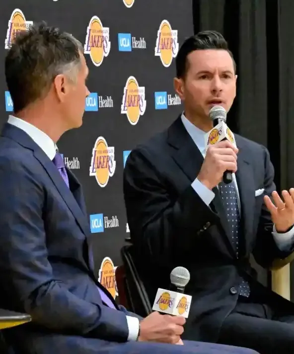 One Roster Signing Lakers Can Make to ‘Get Parade Ready’ Revealed