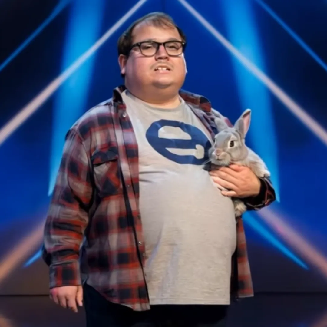They Laughed at His Appearance… But Seconds Later, the Room Fell Silent in Total Shock They Laughed at His Appearance… But Seconds Later, the Room Fell Silent in Total Shock