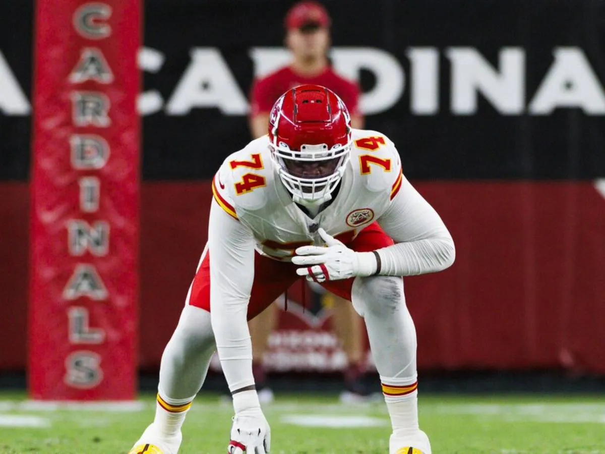 Jawaan Taylor’s days with Chiefs may be numbered after latest extension