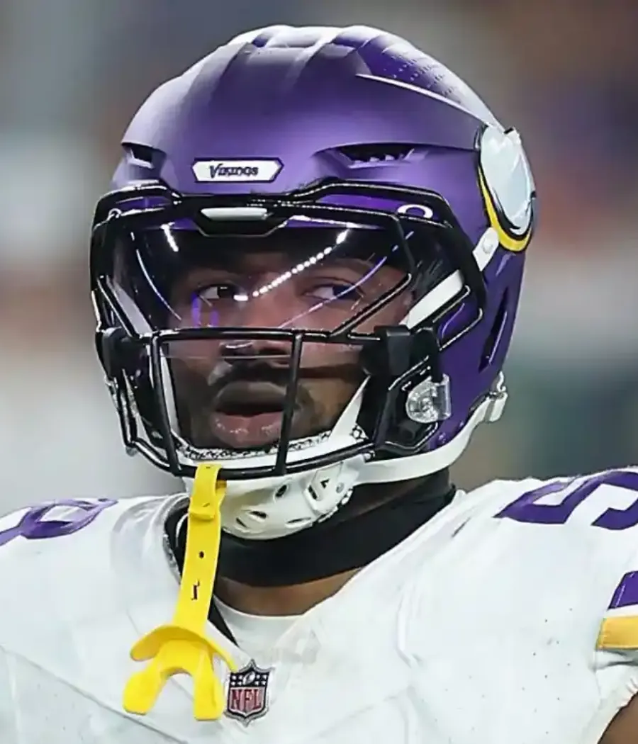 Vikings Trade Proposal Exchanges 35-Sack Edge For Ex DPOY