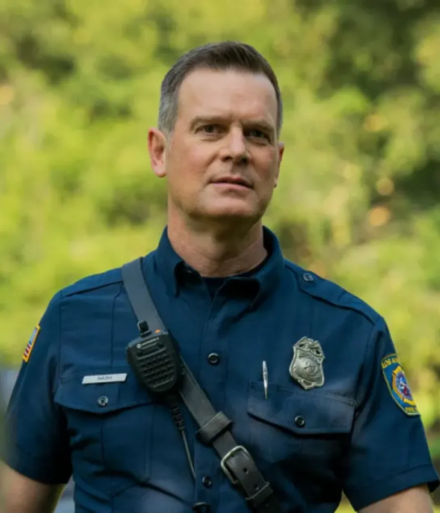 Killing Peter Krause Off '9-1-1' Is an All-Time TV Disaster