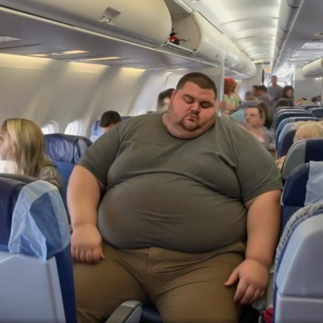A Flight Attendant Tried to Kick a Man Off the Plane Because of His Weight and the Cabin Was Never the Same Again
