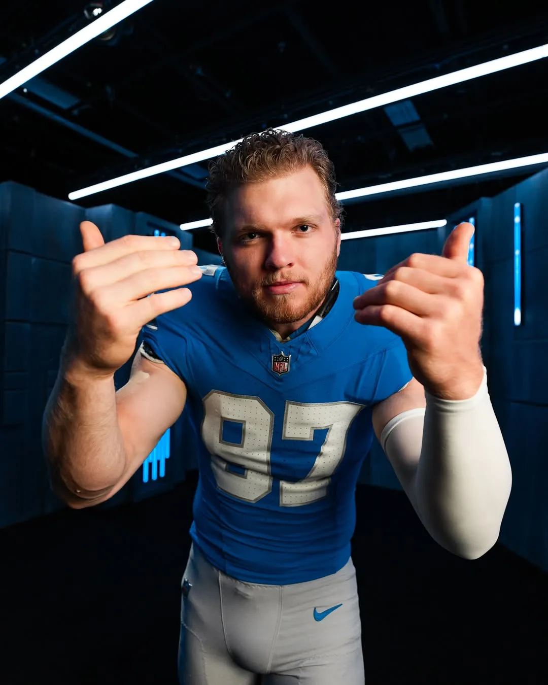 Lions linked to former $120 million superstar edge rusher to pair with Aidan Hutchinson