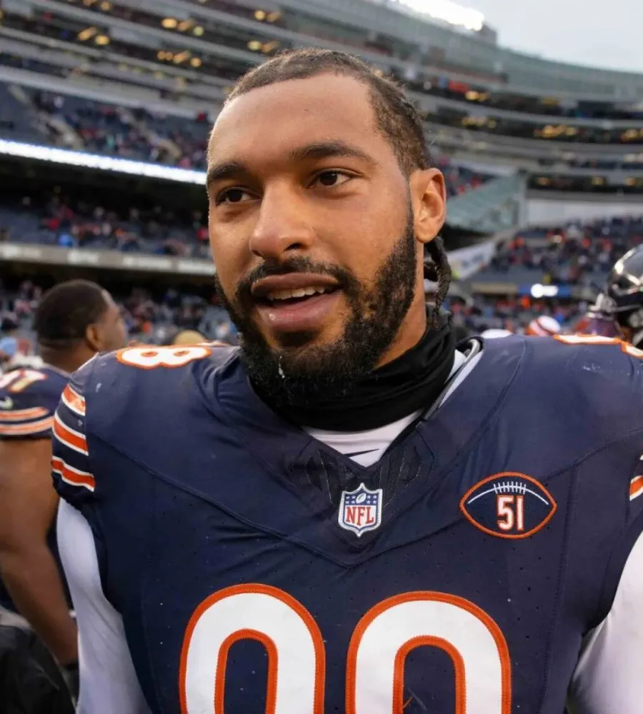 Bears urged to trade for Montez Sweat sidekick replacement