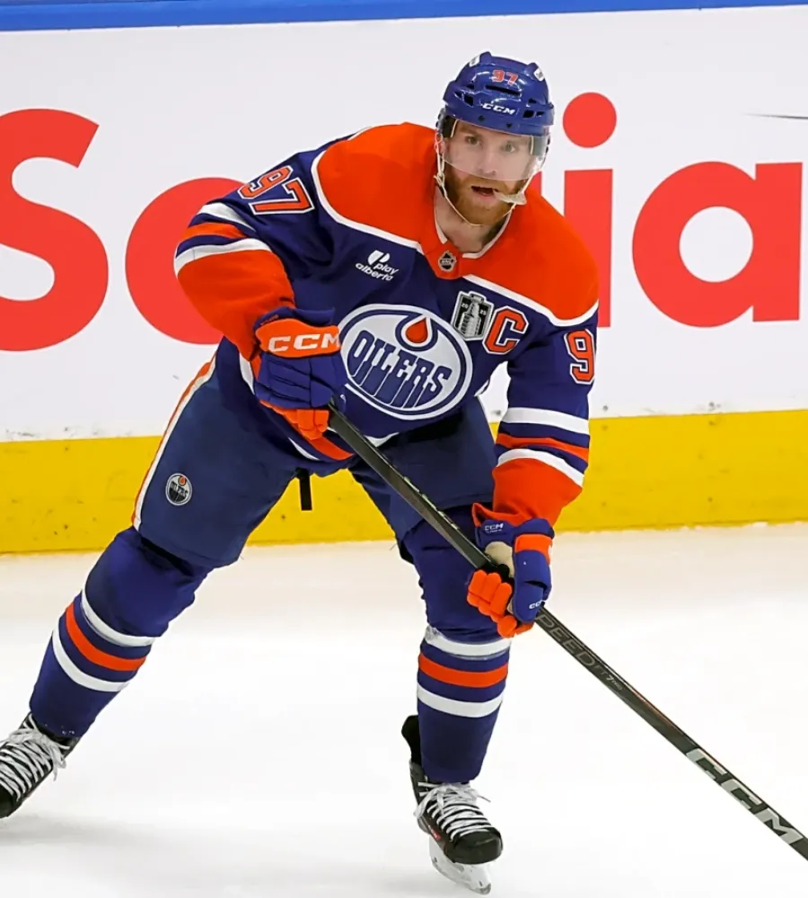 Connor McDavid and Leon Draisaitl Embarrassed in Surprising Beer League Loss in Toronto