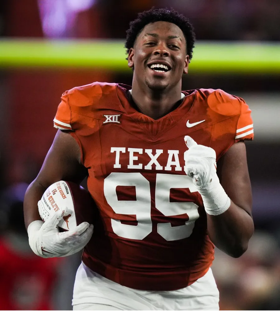 49ers sign second-round pick Alfred Collins to four-year, $10.3 million deal