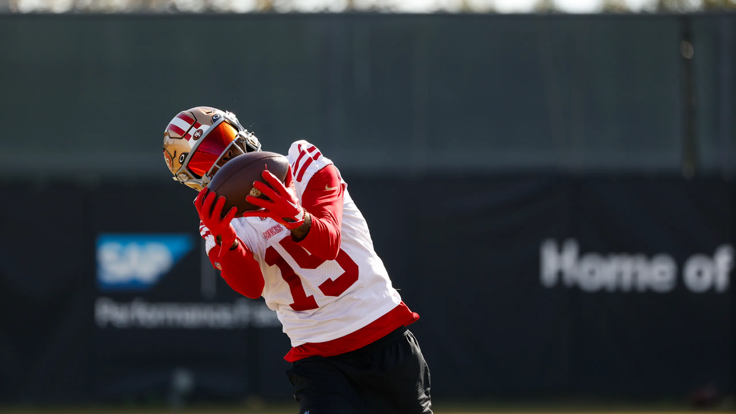 Steelers Potential Target Jauan Jennings Has Price Tag Revealed