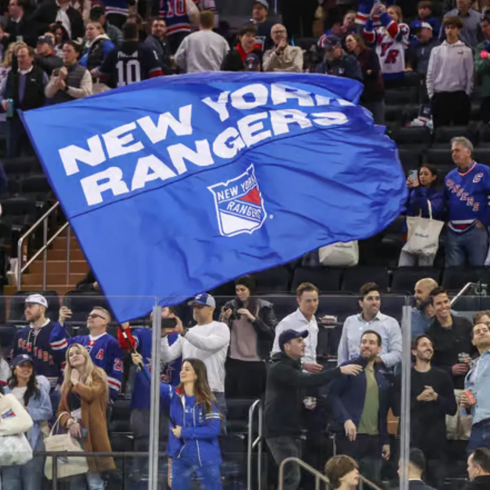 Former Rangers goalie, minor-league coach Wayne Thomas dies at age 77