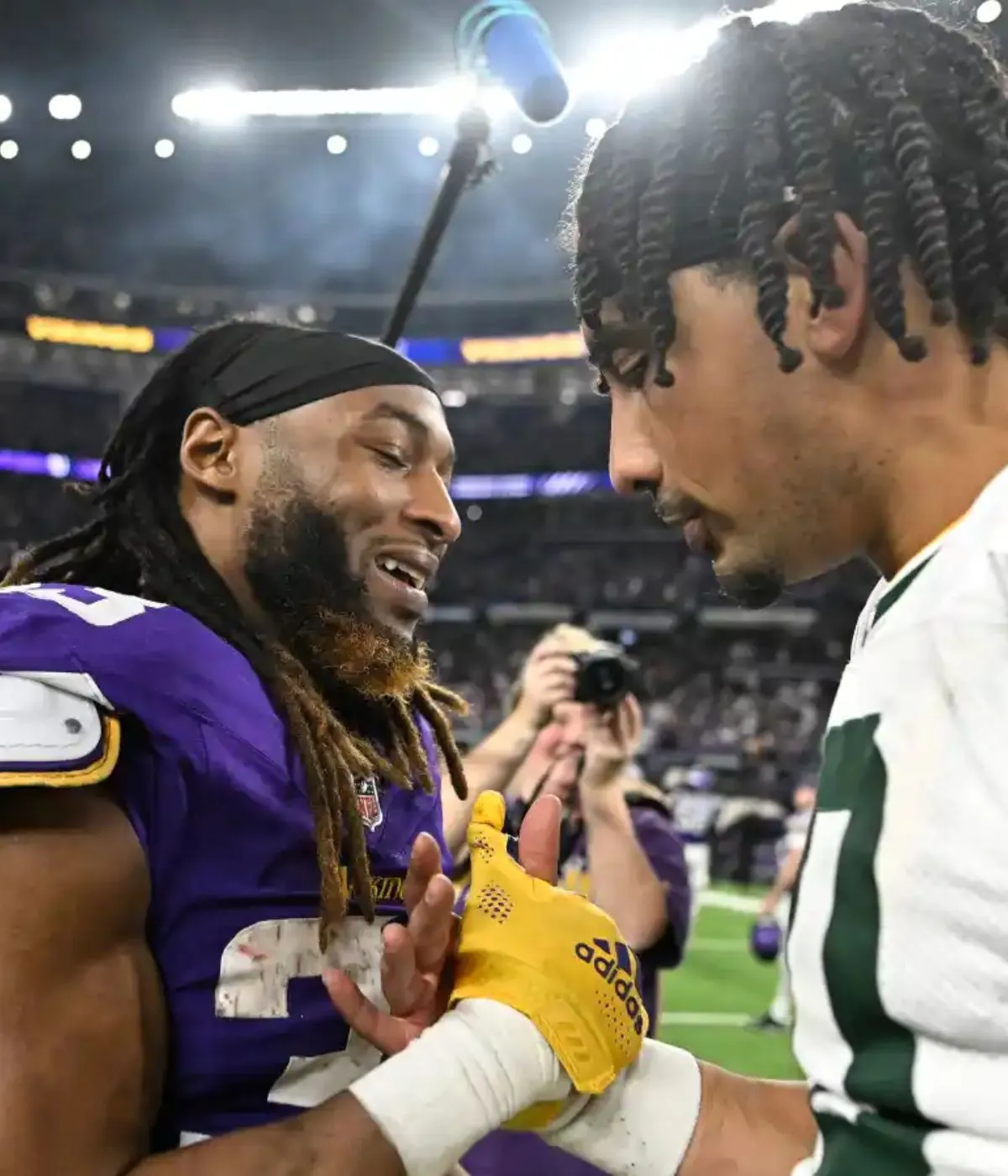 Vikings RB Aaron Jones Sends Strong Message During Return to Wisconsin