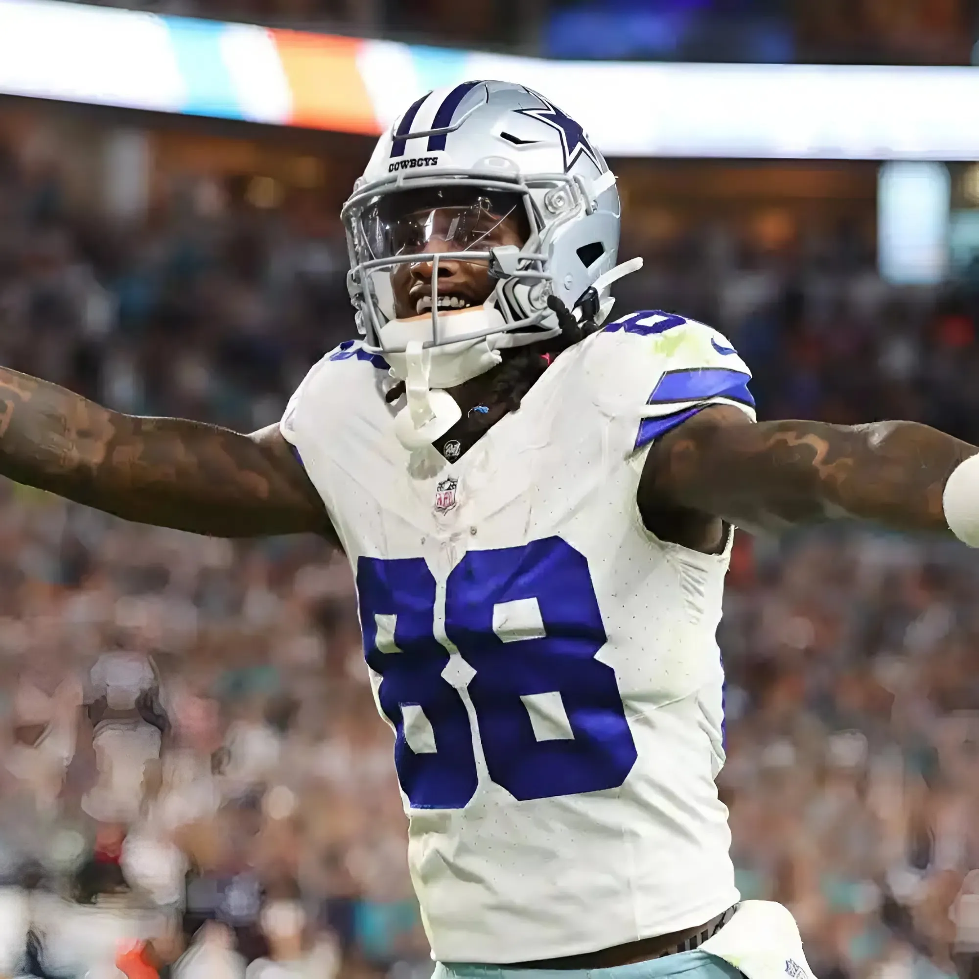 ‘Disrespectful’ Spot For Cowboys $136 Million WR in NFL Rankings