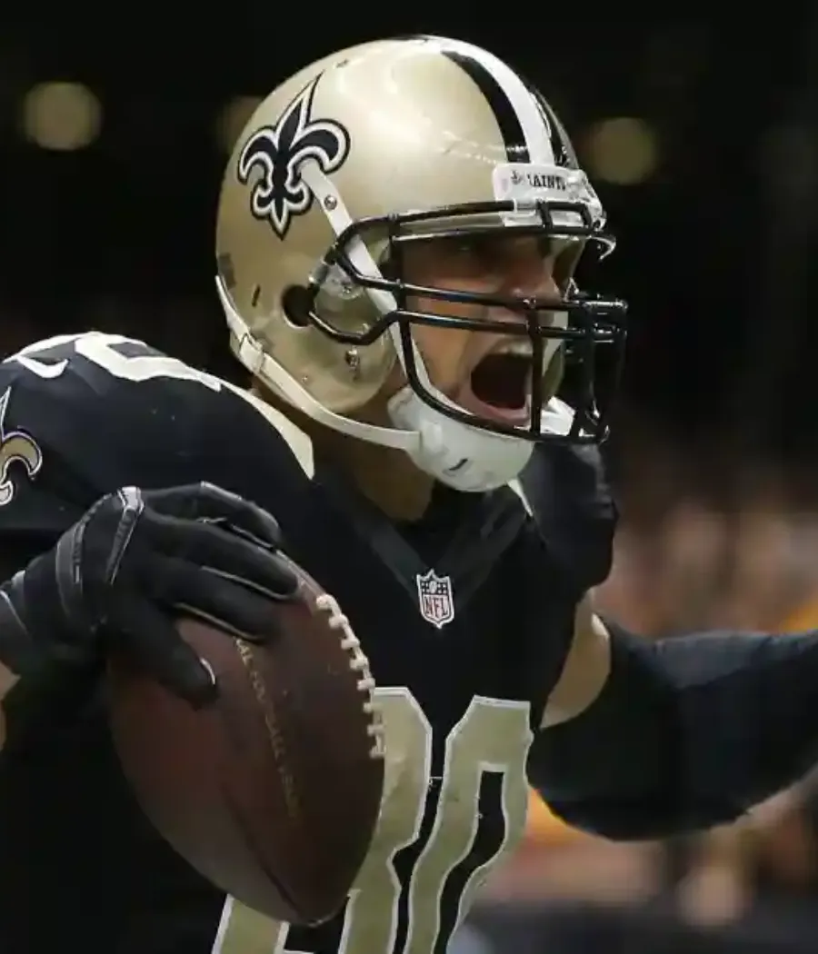 Saints Legend Jimmy Graham Sets World Record in the Arctic Ocean