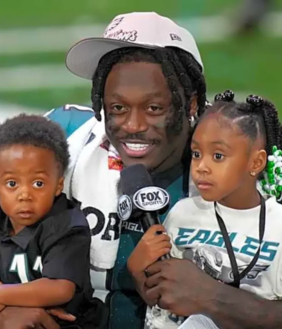 Anonymous Exec Surprises With Eagles' AJ Brown