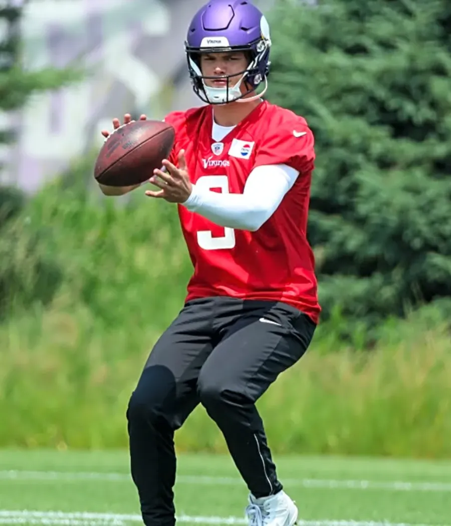 'He's already got it' Adam Thielen's immense praise for J.J. McCarthy has many beliving a reunion is possible