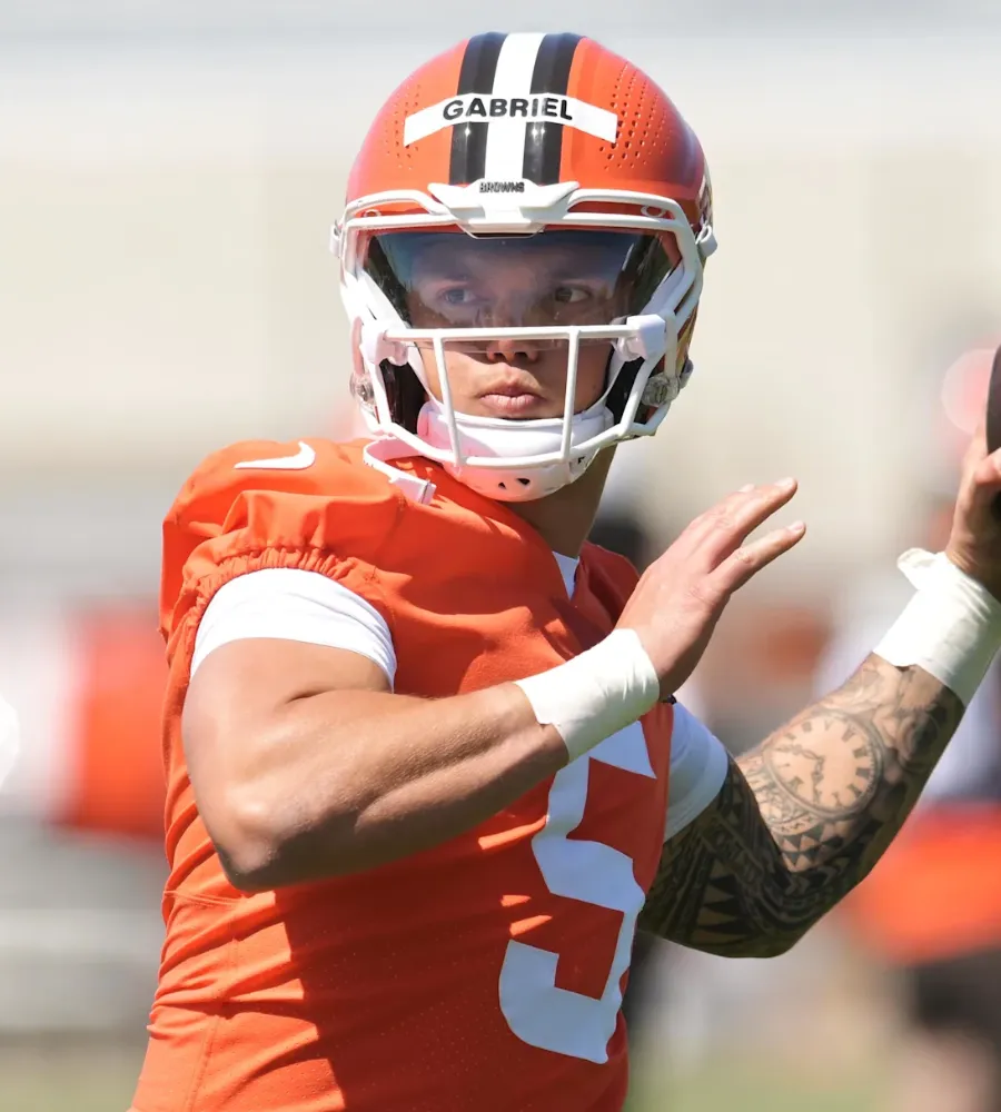 Browns Rookie Showdown: Can Dillon Gabriel Outsprint Shedeur Sanders to QB Crown?