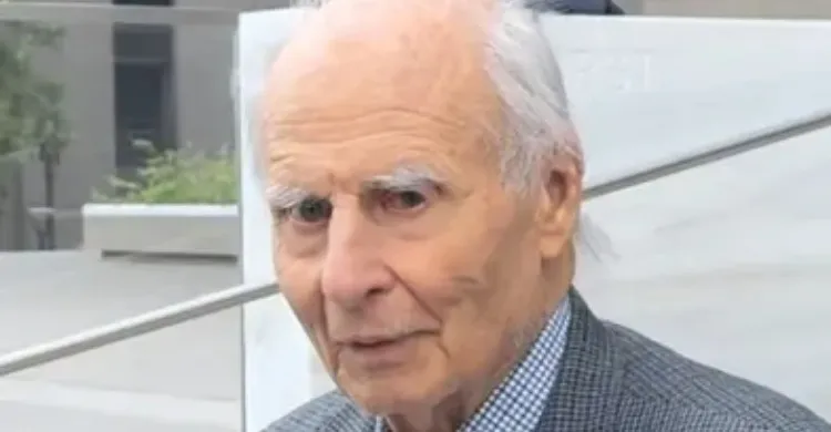 Tom Girardi, 86, begins 7-year prison sentence for fraud