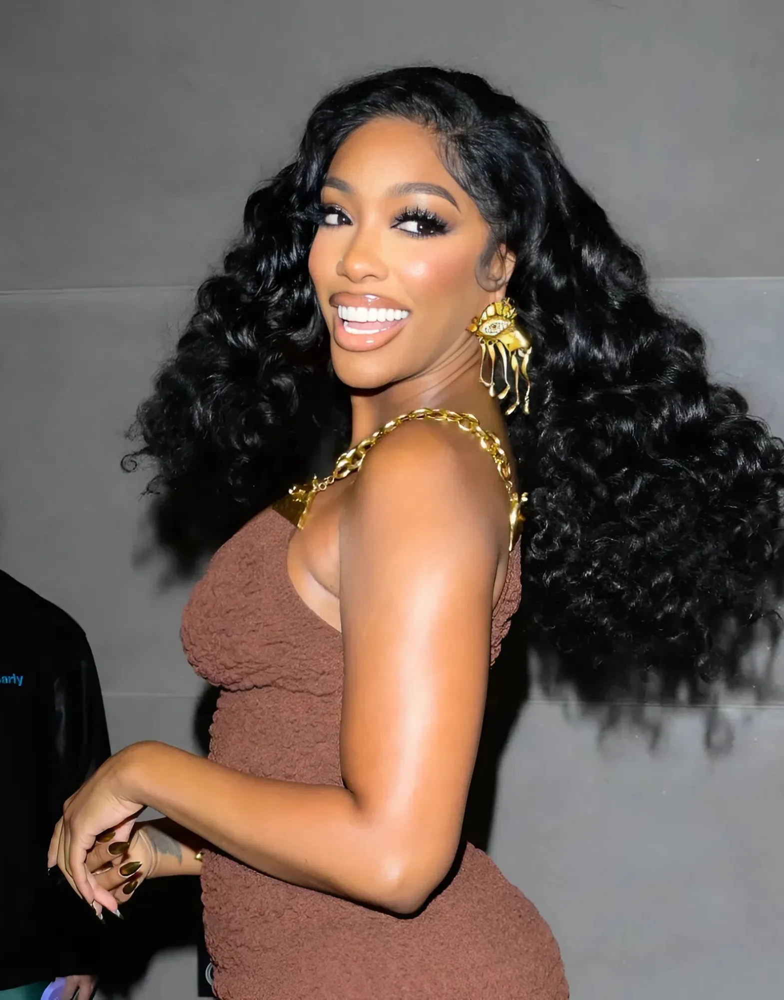 Why RHOA’s Porsha Williams Won’t Watch Old Episodes