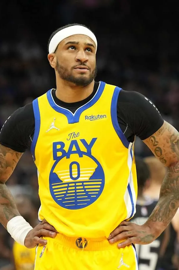 Warriors signing young guard could mean the end for beloved champion