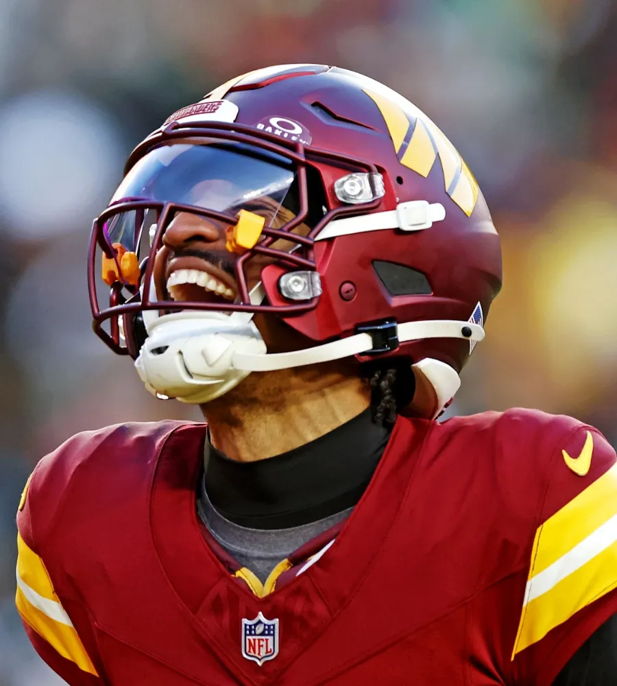 Commanders’ QB Superstar: Jayden Daniels Joins Elite QB Club With Top‑5 Ranking!