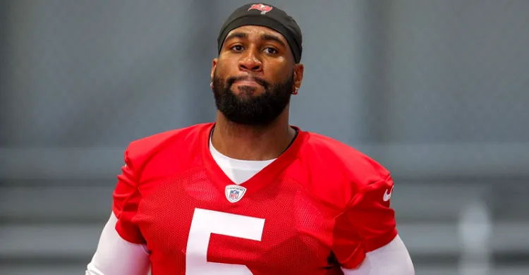 Bucs Storylines: The Buzz Surrounding Haason Reddick In 2025