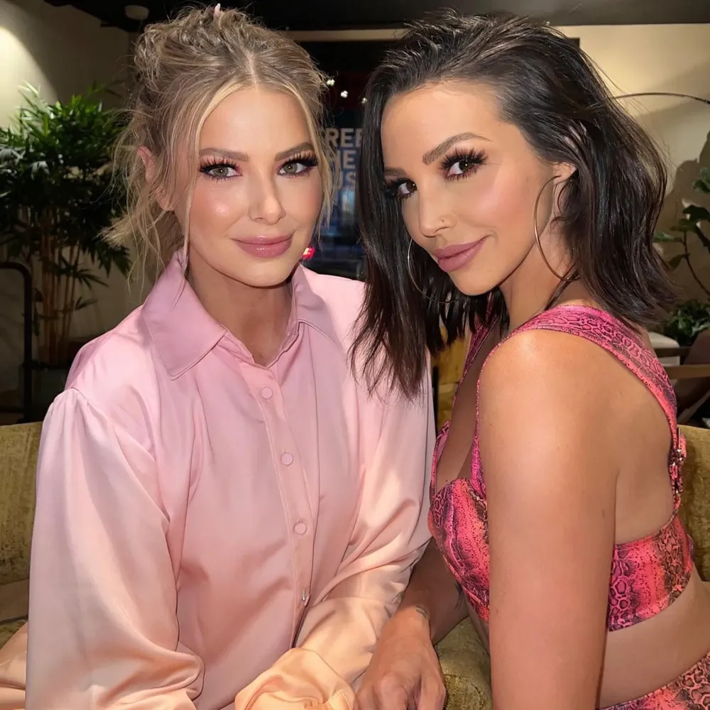 Scheana Shay admits she kept Brock Davies’ affair from Ariana Madix because she didn’t want to ‘trauma dump’ or hear anyone tell her to leave, as she confesses the betrayal was eating her alive during Scandoval chaos - suong
