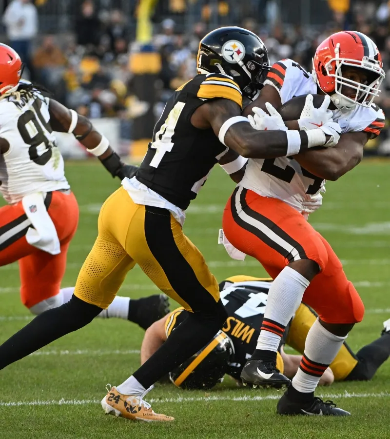 Browns Legend Fired Up About New Backfield