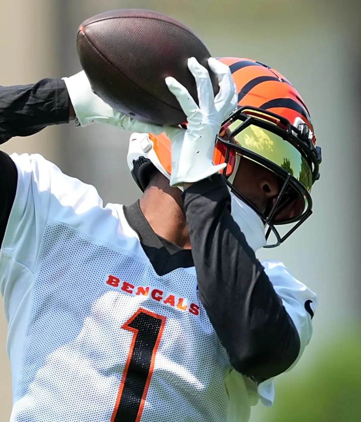 Ja'Marr Chase vs. Justin Jefferson: Bengals, Vikings experts make their case for the NFL's top wide receiver