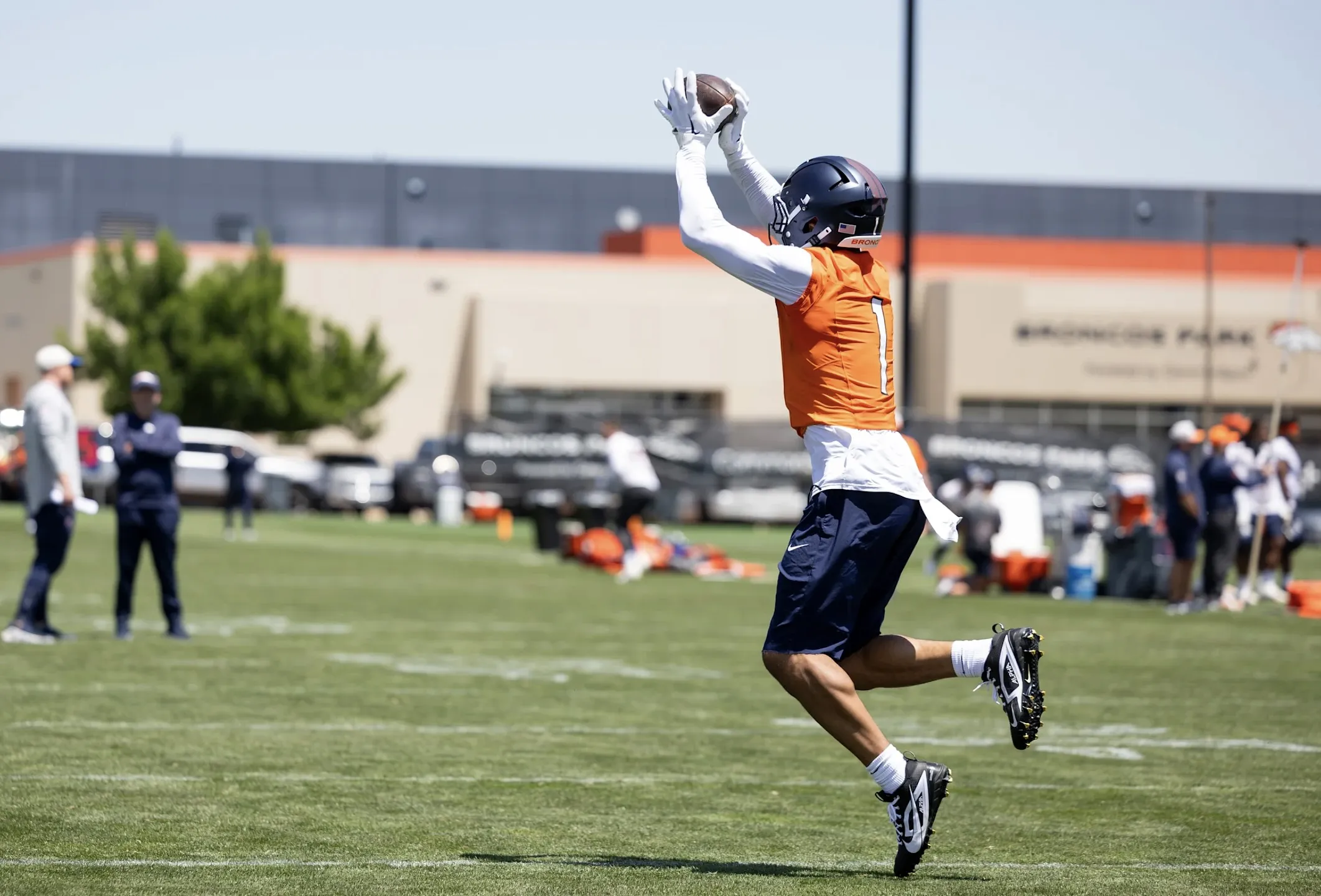$23 Million Pro Bowler Predicted to Lift Broncos to ‘Contender’ Status
