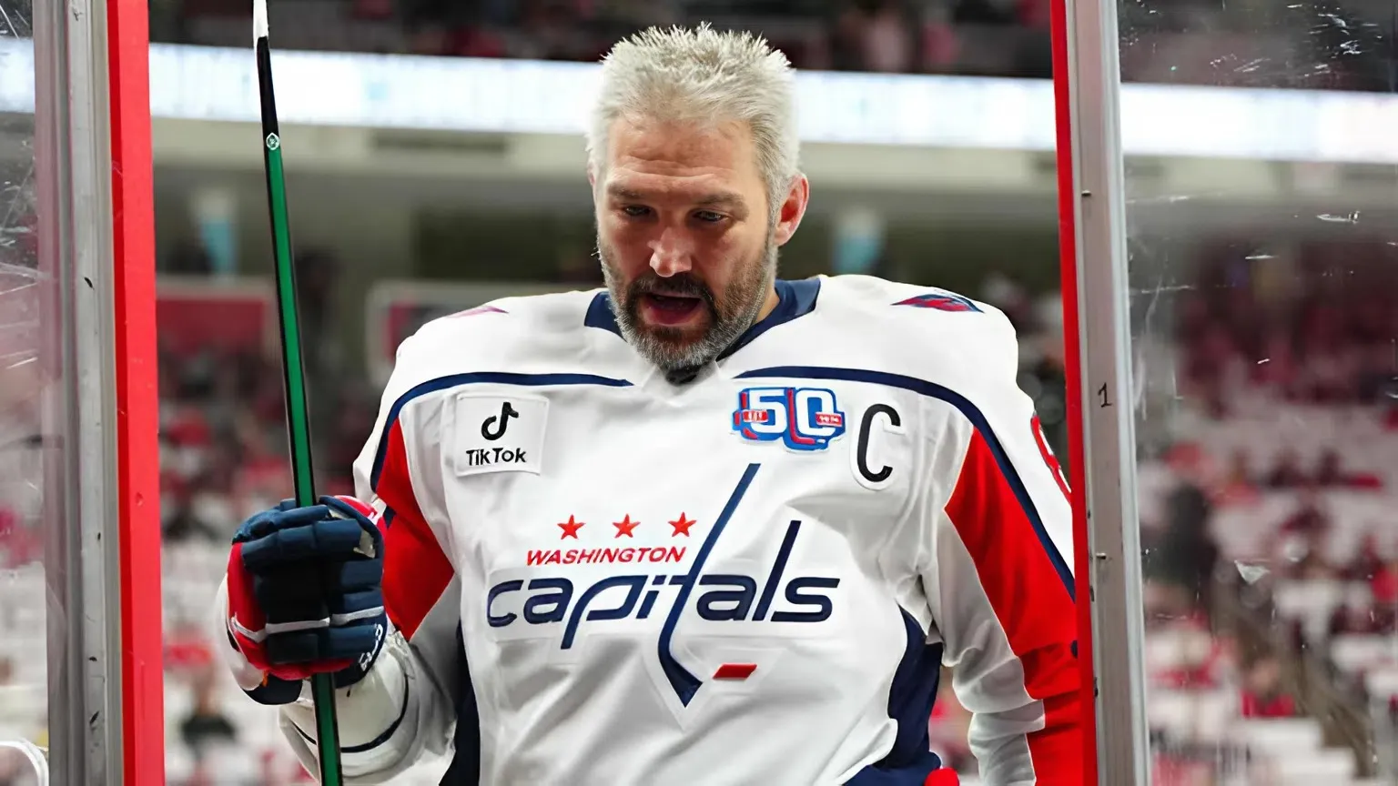 Alex Ovechkin Takes Home ESPY Award After Shattering NHL Records trucc