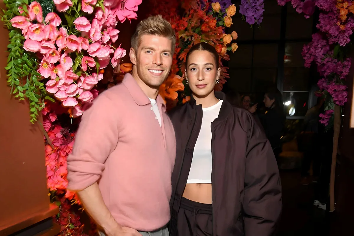 Amanda Batula and Kyle Cooke Deny Divorce, Kyle Teases Tension With Craig as Season 9 Heats Up tram Amanda Batula and Kyle Cooke Deny Divorce, Kyle Teases Tension With Craig as Season 9 Heats Up tram
