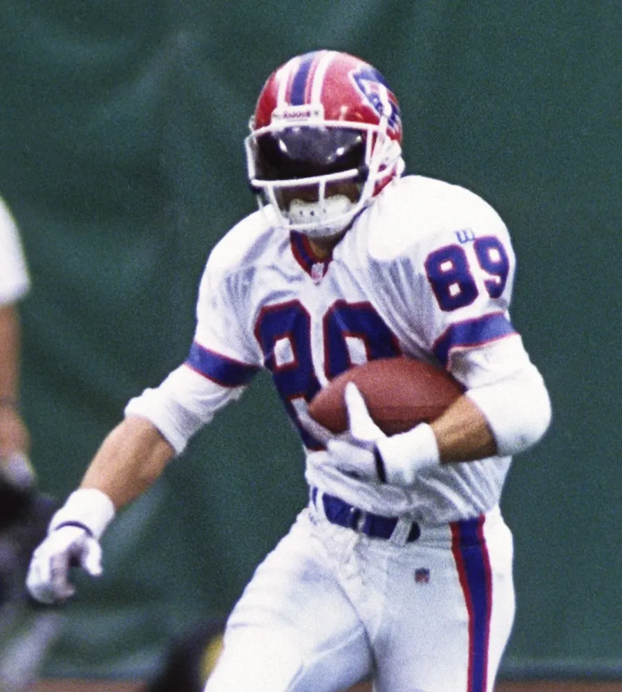 Bills LEGENDS Ranked: Which Man-Mountain OT Makes Top 30? Biggest Surprises from No. 30–21!