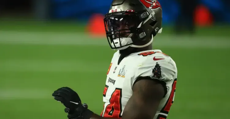 Buccaneers Predicted to Land ‘Monster’ Off-Ball LB as Lavonte David Successor