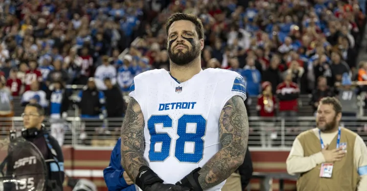 Taylor Decker had shoulder surgery, Lions hope he practices after Hall of Fame game