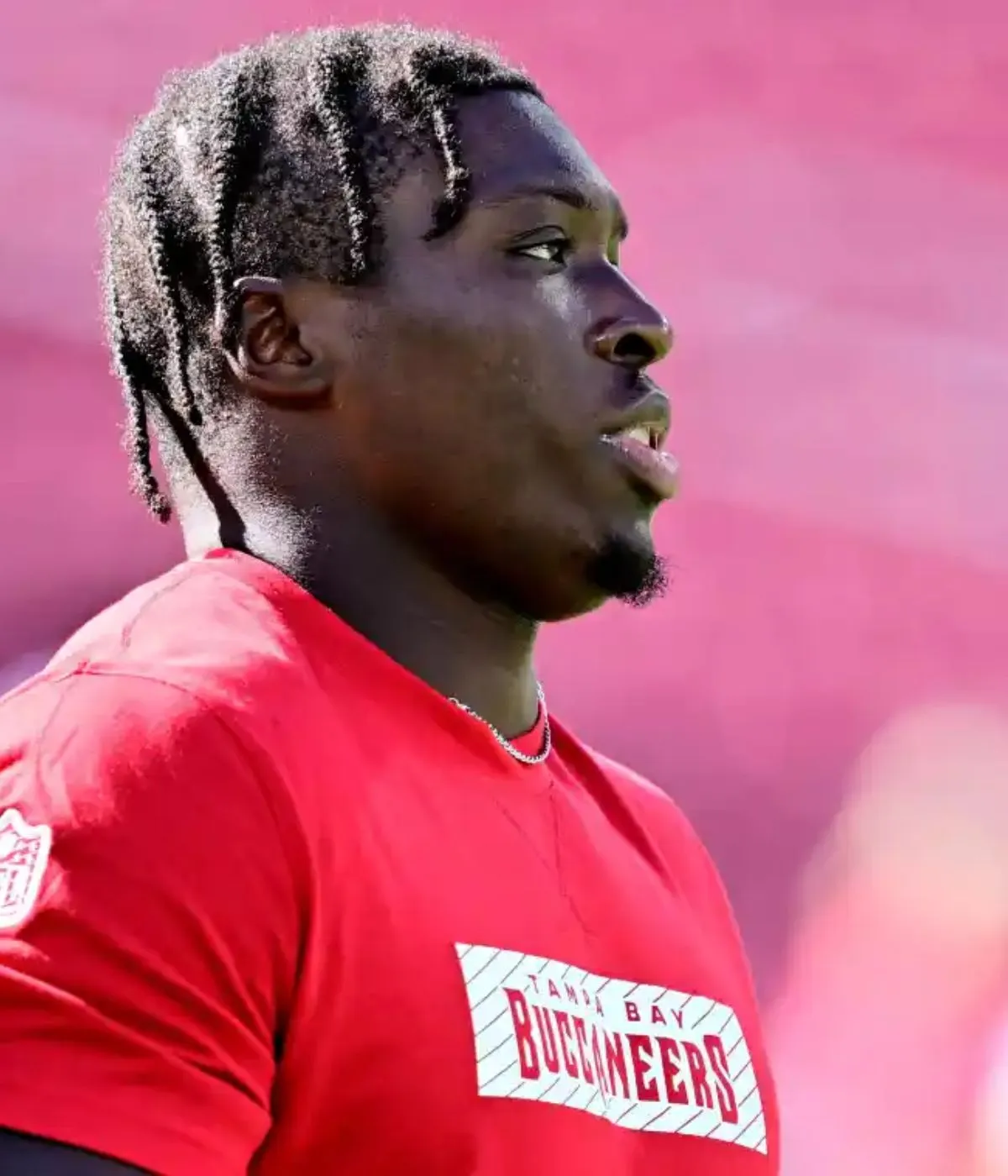 Potential $60 Million Edge Rusher Has ‘Pro Bowl Upside’ for Buccaners
