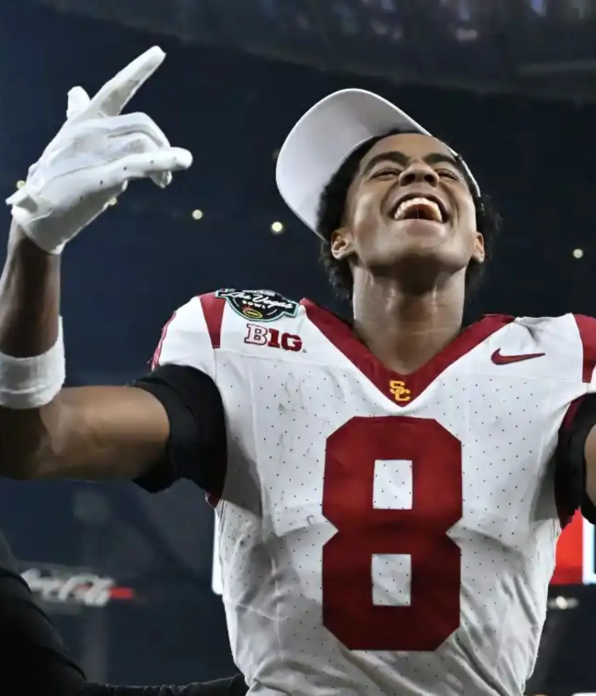 ‘Polarizing’ WR Prospect Projected to Land With Broncos