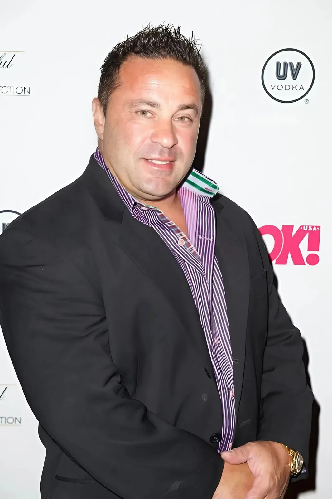“$15 to hang with Joe Giudice — or fund his next scheme?” – RHONJ star launches Bahamas getaway raffle as fans accuse him of cash grab with shady $3K entry rule and question if anyone will actually win