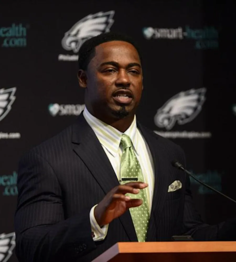 BREAKING NEWS: Philadelphia Eagles Legend Brian Dawkins Returns as Co-Owner — Franchise Icon Joins Ownership Group in Historic 2025 Move