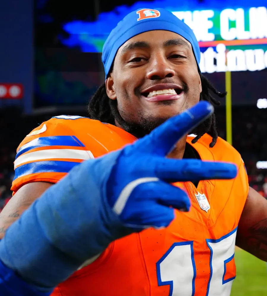 Broncos Plan Bonitto Payday: Karlaftis Deal Sets $93M Ceiling for Denver’s Edge Rusher!