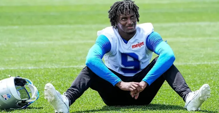 Lions expect Ennis Rakestraw to miss a few days with chest injury