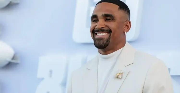 Jalen Hurts Gets Shockingly Snubbed From Former NFL MVP’s Quarterback List