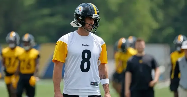 Steelers Predicted to Grab ‘Perfect Type’ of QB to Replace Aaron Rodgers