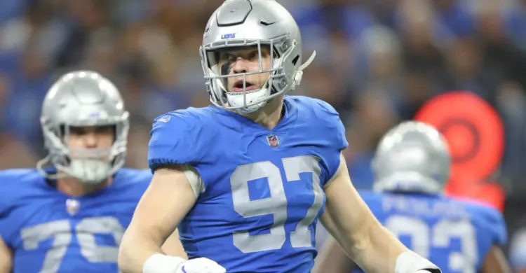 Ian Rapoport: Detroit Lions, Aidan Hutchinson discussing long-term deal