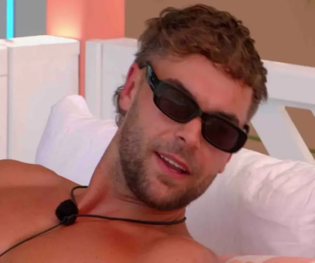 ‘I binned it off, babe…’ — Love Island’s Harry accused of being the ‘biggest game player ever’ as he stuns the villa with last-minute U-turn on romance just days before the final — and fans aren’t buying his loyalty act - suong