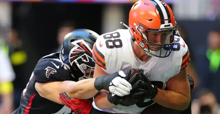 Eagles Predicted to Part Ways With Record Setting TE
