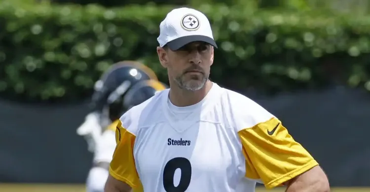 ‘Biggest Weakness’ of Steelers Could Spell Doom for Aaron Rodgers